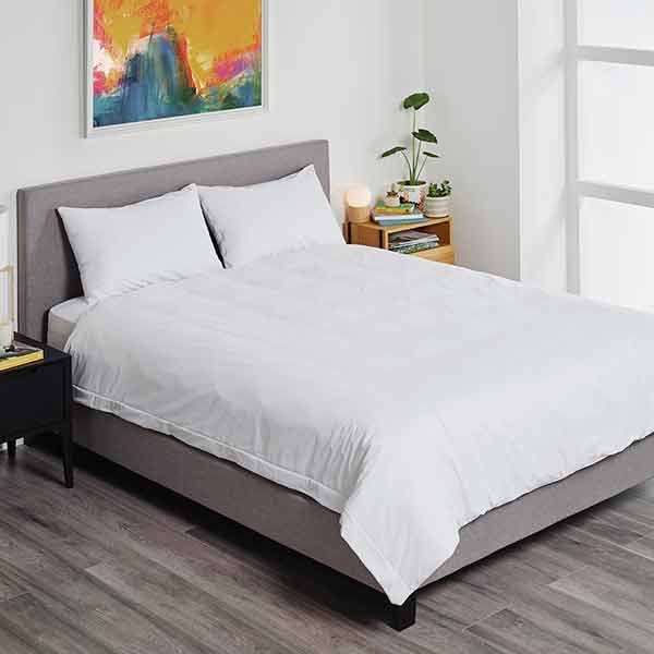 Staynew Smooth Polyester Quilt Prot Queen
